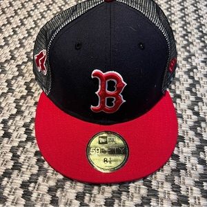 Dark Blue New Era MLB Meshed Boston Red Sox Baseball Cap - Size 8 1/8